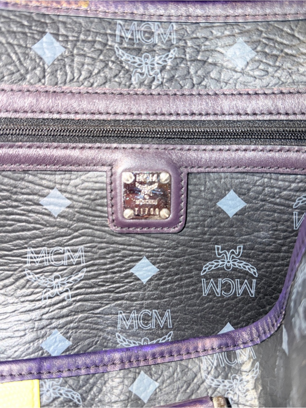 MCM Multicolor Princess Lion Tote - Picture 7 of 9